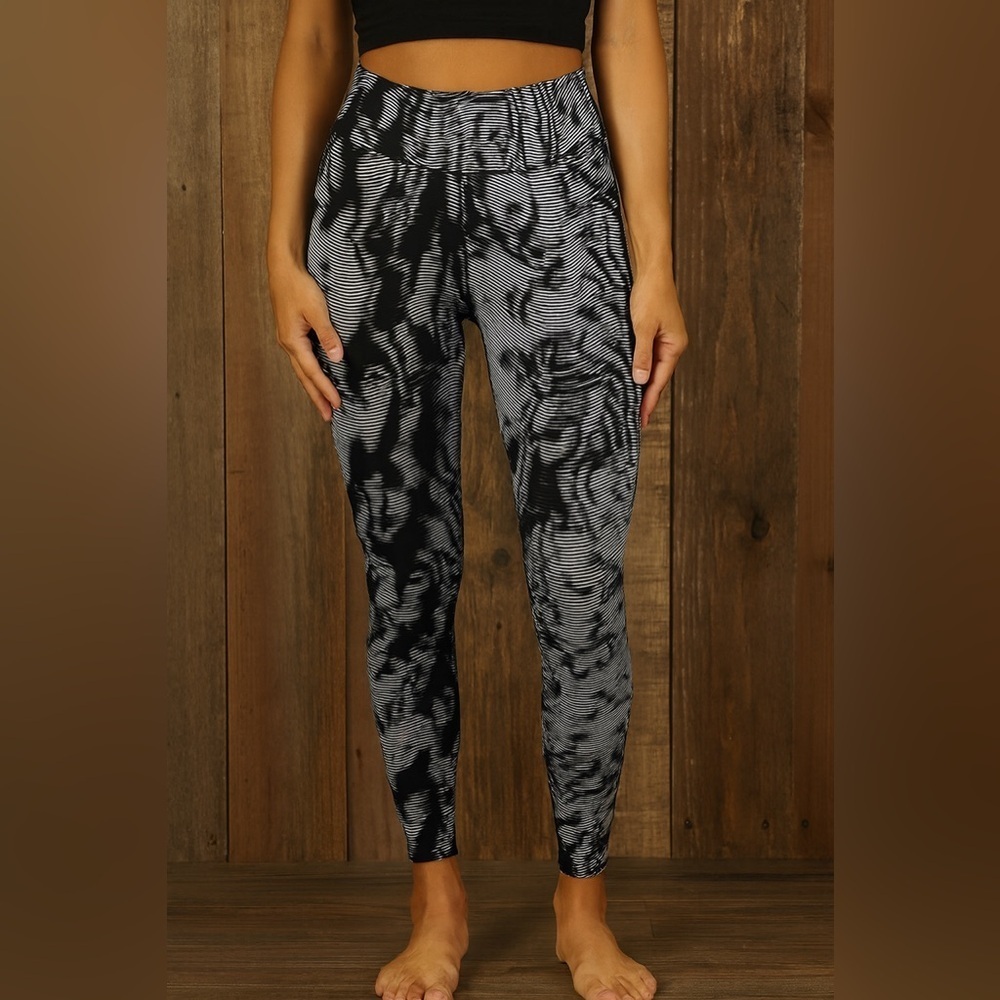 Nike womens activewear leggings Sz small